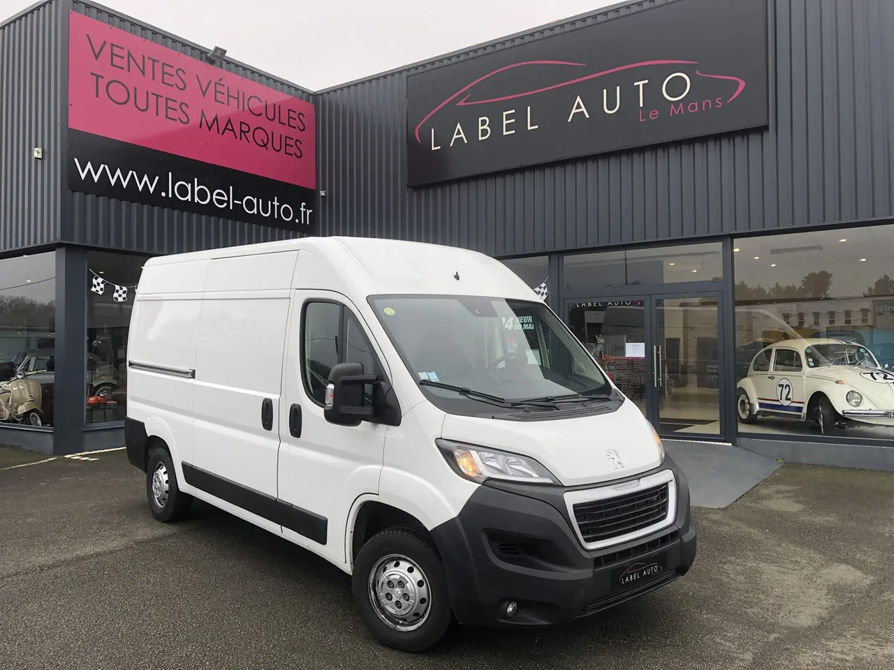Peugeot Boxer 333 L2H2 2.2 BLUEHDI S&S 140CH ASPHALT - Gesloten bestelwagen, Bestelwagen met dubbele cabine: afbeelding 1 Peugeot Boxer 333 L2H2 2.2 BLUEHDI S&S 140CH ASPHALT - Gesloten bestelwagen, Bestelwagen met dubbele cabine: afbeelding 1