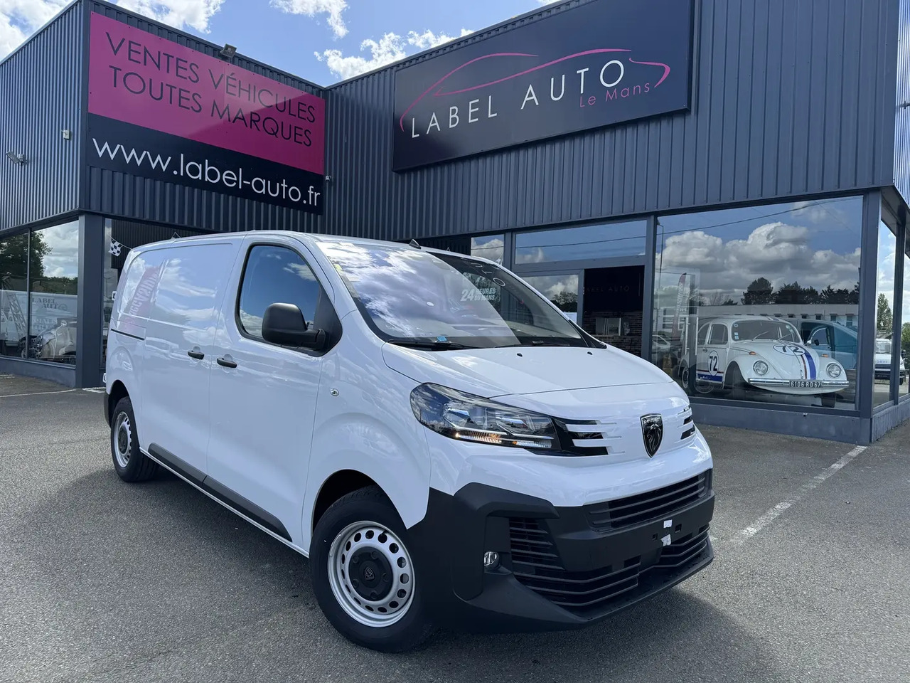 Peugeot Expert M 2.0 BLUEHDI 145CH PACK PREMIUM CONNECT - Gesloten bestelwagen: afbeelding 1 Peugeot Expert M 2.0 BLUEHDI 145CH PACK PREMIUM CONNECT - Gesloten bestelwagen: afbeelding 1