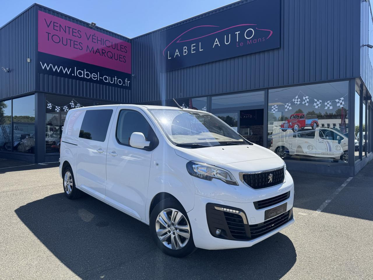 Peugeot Expert Standard 2.0 BlueHDI 150 S&S CABINE APPROFONDIE 6 PLACES - Bestelwagen met dubbele cabine: afbeelding 1 Peugeot Expert Standard 2.0 BlueHDI 150 S&S CABINE APPROFONDIE 6 PLACES - Bestelwagen met dubbele cabine: afbeelding 1