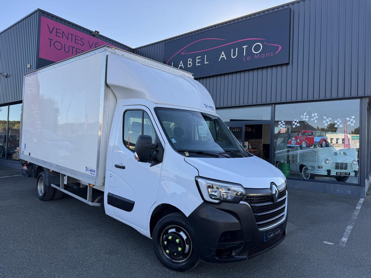 RENAULT Master Confort R3500 L2 2.3 dCi - 130 III CHASSIS CABINE Châssis Cabine L2 Propulsion PHASE 3 - Bestelwagen gesloten laadbak: afbeelding 2 RENAULT Master Confort R3500 L2 2.3 dCi - 130 III CHASSIS CABINE Châssis Cabine L2 Propulsion PHASE 3 - Bestelwagen gesloten laadbak: afbeelding 2
