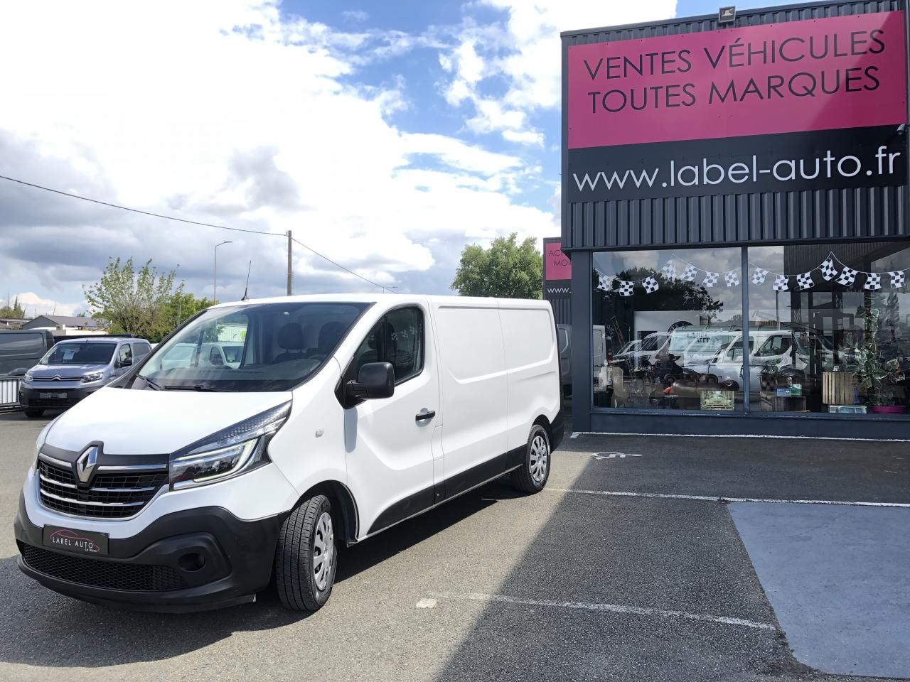 RENAULT Trafic L2H1 1200 Kg 2.0 Energy dCi - 145 - BV EDC III FOURGON Fourgon Confort L2H1 PHASE 2 - Gesloten bestelwagen: afbeelding 5 RENAULT Trafic L2H1 1200 Kg 2.0 Energy dCi - 145 - BV EDC III FOURGON Fourgon Confort L2H1 PHASE 2 - Gesloten bestelwagen: afbeelding 5