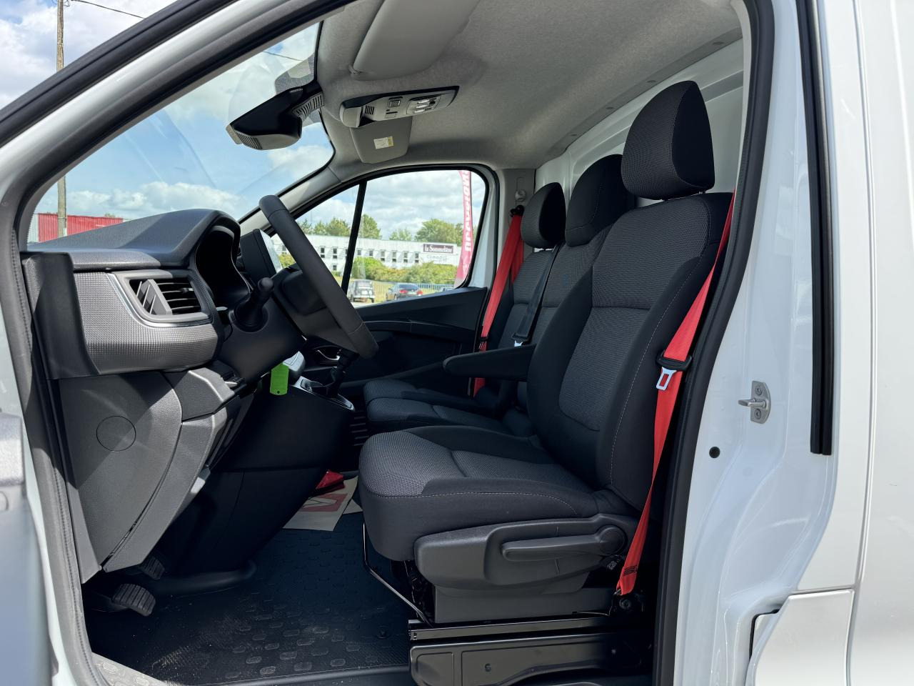 RENAULT Trafic L2H1 3000 Kg 2.0 Blue dCi - 150 2024  III FOURGON Fourgon Advance L2H1 PHASE 3 - Gesloten bestelwagen: afbeelding 5 RENAULT Trafic L2H1 3000 Kg 2.0 Blue dCi - 150 2024  III FOURGON Fourgon Advance L2H1 PHASE 3 - Gesloten bestelwagen: afbeelding 5