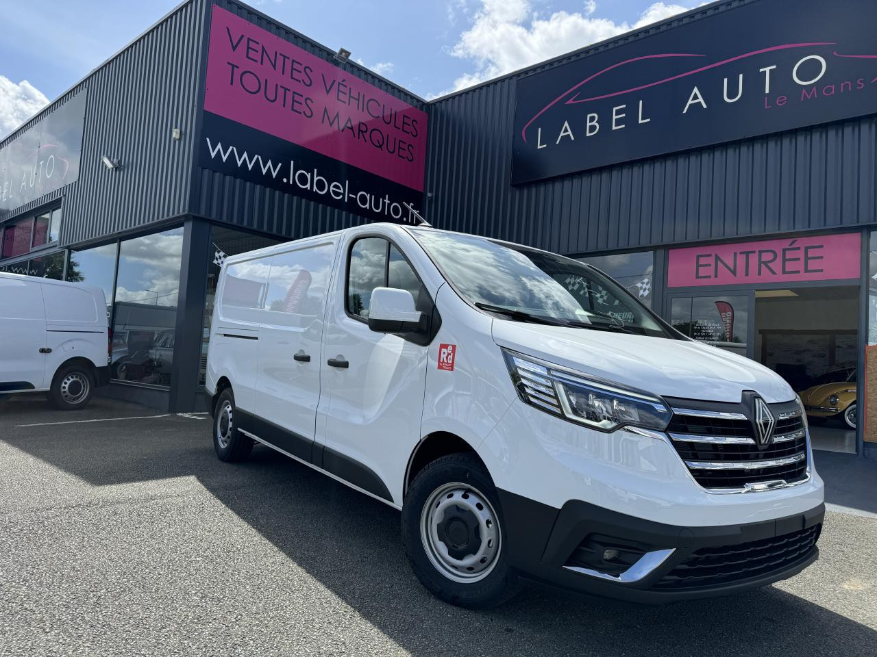 RENAULT Trafic L2H1 3000 Kg 2.0 Blue dCi - 150 2024 III FOURGON Fourgon Advance L2H1 PHASE 3 - Gesloten bestelwagen: afbeelding 1 RENAULT Trafic L2H1 3000 Kg 2.0 Blue dCi - 150 2024 III FOURGON Fourgon Advance L2H1 PHASE 3 - Gesloten bestelwagen: afbeelding 1