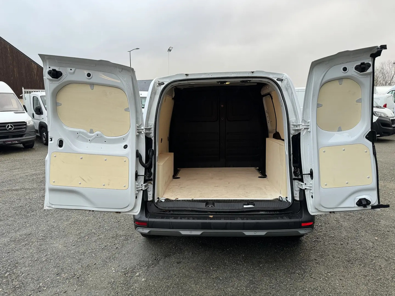 Renault Express 1.5 BLUE DCI 95CH CONFORT - Kleine bestelwagen: afbeelding 4 Renault Express 1.5 BLUE DCI 95CH CONFORT - Kleine bestelwagen: afbeelding 4