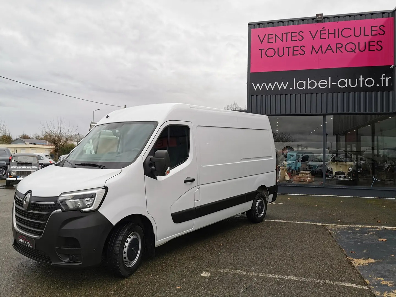 Renault Master F3300 L2H2 2.3 BLUE DCI 135CH CONFORT EURO6 - Gesloten bestelwagen: afbeelding 4 Renault Master F3300 L2H2 2.3 BLUE DCI 135CH CONFORT EURO6 - Gesloten bestelwagen: afbeelding 4