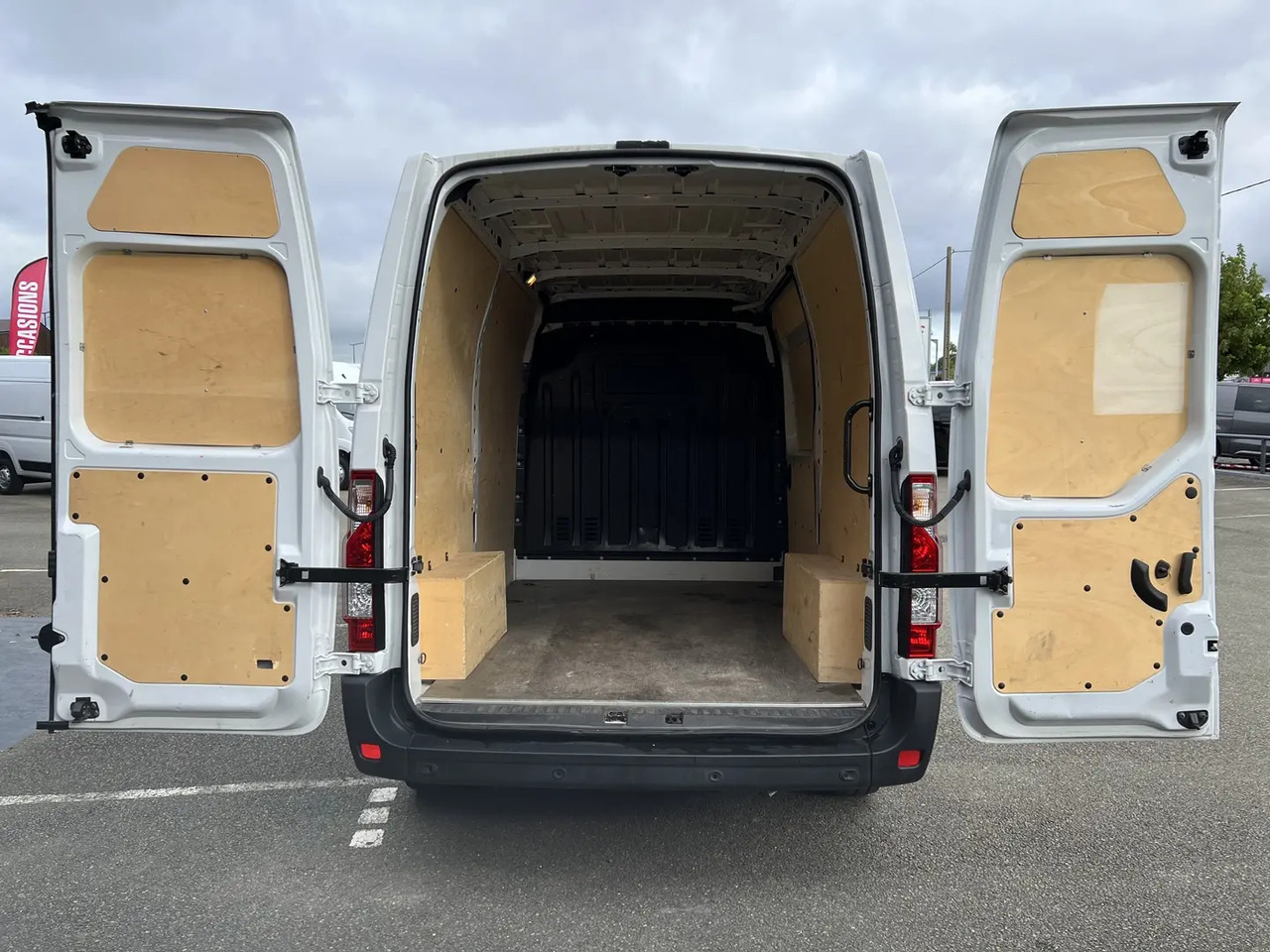 Renault Master F3300 L2H2 2.3 BLUE DCI 135CH GRAND CONFORT EURO6 - Gesloten bestelwagen: afbeelding 3 Renault Master F3300 L2H2 2.3 BLUE DCI 135CH GRAND CONFORT EURO6 - Gesloten bestelwagen: afbeelding 3