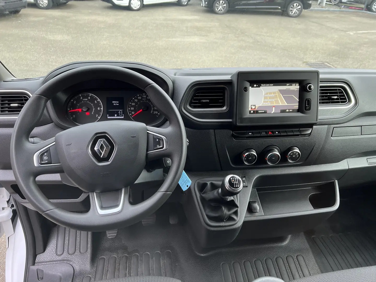 Renault Master F3300 L2H2 2.3 BLUE DCI 135CH GRAND CONFORT EURO6 - Gesloten bestelwagen: afbeelding 4 Renault Master F3300 L2H2 2.3 BLUE DCI 135CH GRAND CONFORT EURO6 - Gesloten bestelwagen: afbeelding 4