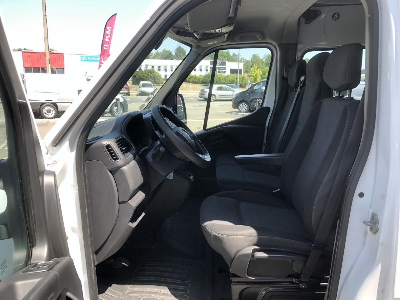 Renault Master F3300 L2H2 2.3 DCI 135CH CABINE APPROFONDIE CONFORT 7 PLACES - Bestelwagen met dubbele cabine: afbeelding 4 Renault Master F3300 L2H2 2.3 DCI 135CH CABINE APPROFONDIE CONFORT 7 PLACES - Bestelwagen met dubbele cabine: afbeelding 4
