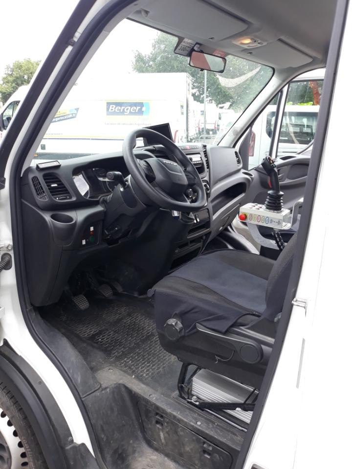 Vrachtwagen hoogwerker Iveco Daily 35S14 Plateau Nacelle 6m50 Spécial tunnel: afbeelding 6