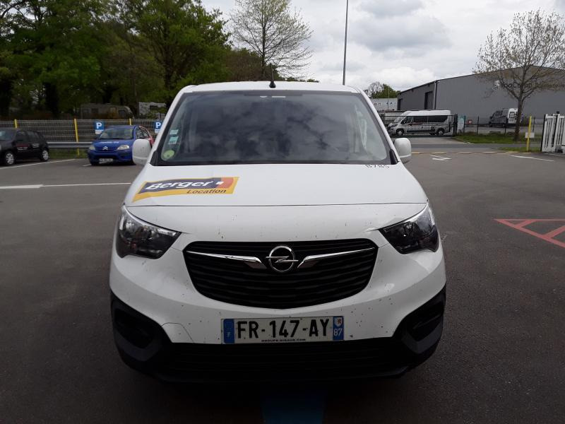 OPEL COMBO 100CV 3m3 - Kleine bestelwagen: afbeelding 1 OPEL COMBO 100CV 3m3 - Kleine bestelwagen: afbeelding 1
