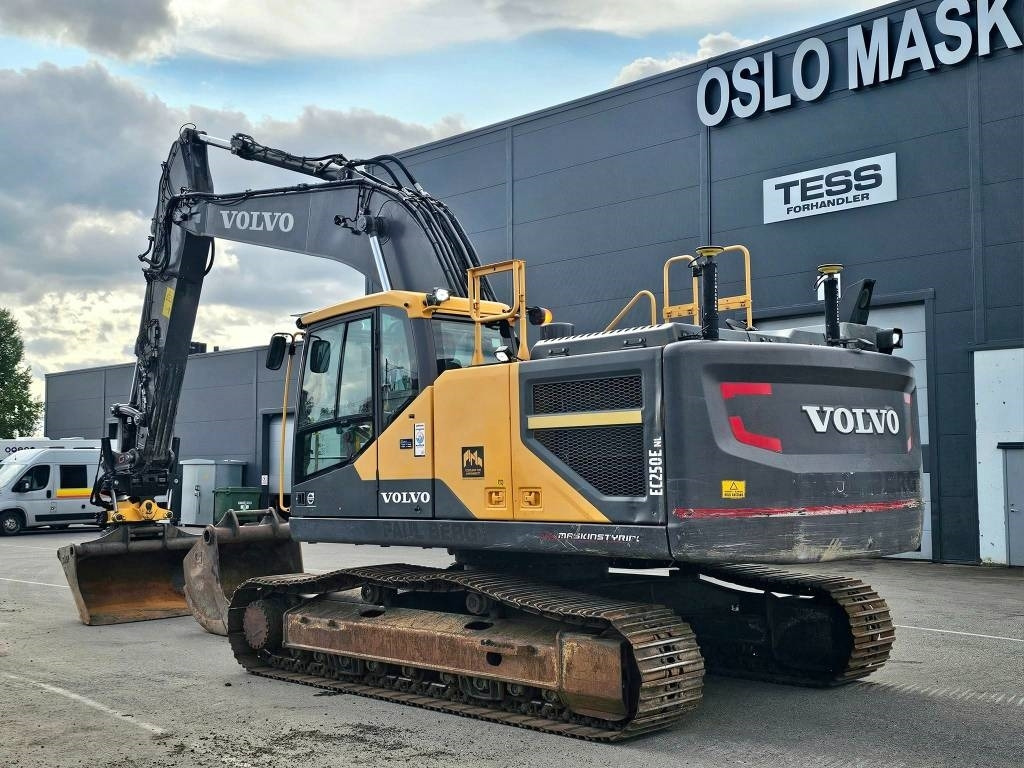 Volvo EC250 ENL - Rupsgraafmachine: afbeelding 3 Volvo EC250 ENL - Rupsgraafmachine: afbeelding 3