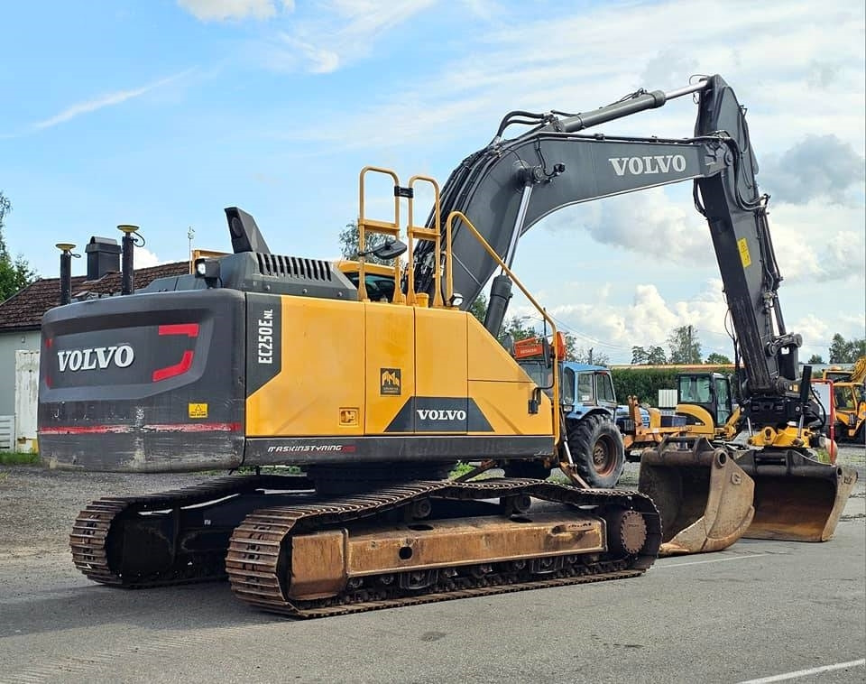 Volvo EC250 ENL - Rupsgraafmachine: afbeelding 5 Volvo EC250 ENL - Rupsgraafmachine: afbeelding 5