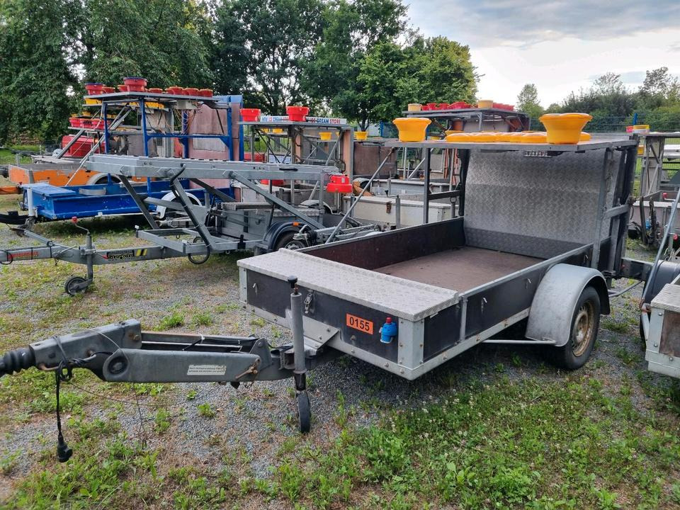 LED Nissen VZ616 B3 Verkehrsleittafel Verkehrsleitanhänger Absperrtafel Verkehrssicherungsanhänger Verkehrssicherung Leittafel - Aanhanger: afbeelding 2 LED Nissen VZ616 B3 Verkehrsleittafel Verkehrsleitanhänger Absperrtafel Verkehrssicherungsanhänger Verkehrssicherung Leittafel - Aanhanger: afbeelding 2