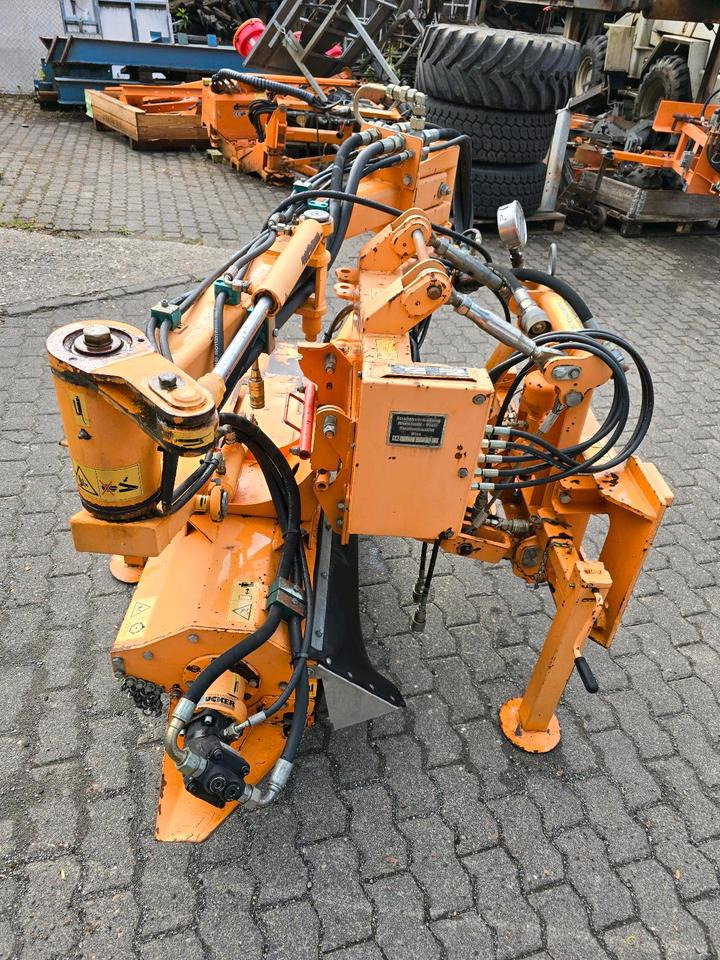 Dücker MGK 13 Randstreifenmäher Randstreifenmähgerät Böschungsmulcher Böschungsmäher Seitenmulcher Mähausleger für Ladog Multicar Hansa Unimog u300 300 400 500 327 323 530 405 - Verstek klepelmaaier: afbeelding 4 Dücker MGK 13 Randstreifenmäher Randstreifenmähgerät Böschungsmulcher Böschungsmäher Seitenmulcher Mähausleger für Ladog Multicar Hansa Unimog u300 300 400 500 327 323 530 405 - Verstek klepelmaaier: afbeelding 4