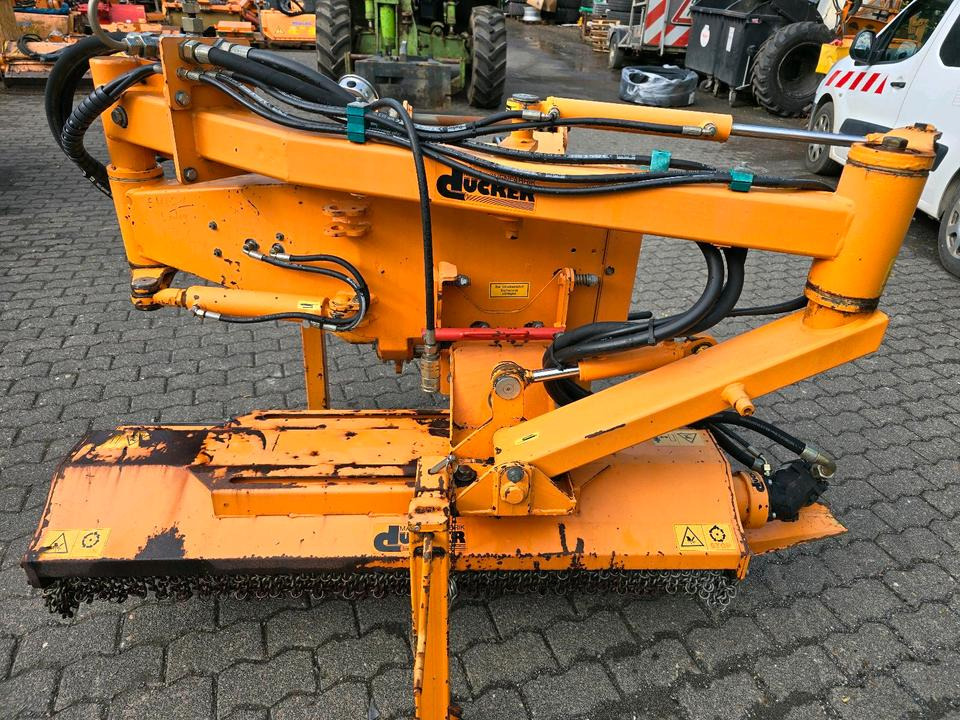 Dücker MGK 13 Randstreifenmäher Randstreifenmähgerät Böschungsmulcher Böschungsmäher Seitenmulcher Mähausleger für Ladog Multicar Hansa Unimog u300 300 400 500 327 323 530 405 - Verstek klepelmaaier: afbeelding 3 Dücker MGK 13 Randstreifenmäher Randstreifenmähgerät Böschungsmulcher Böschungsmäher Seitenmulcher Mähausleger für Ladog Multicar Hansa Unimog u300 300 400 500 327 323 530 405 - Verstek klepelmaaier: afbeelding 3