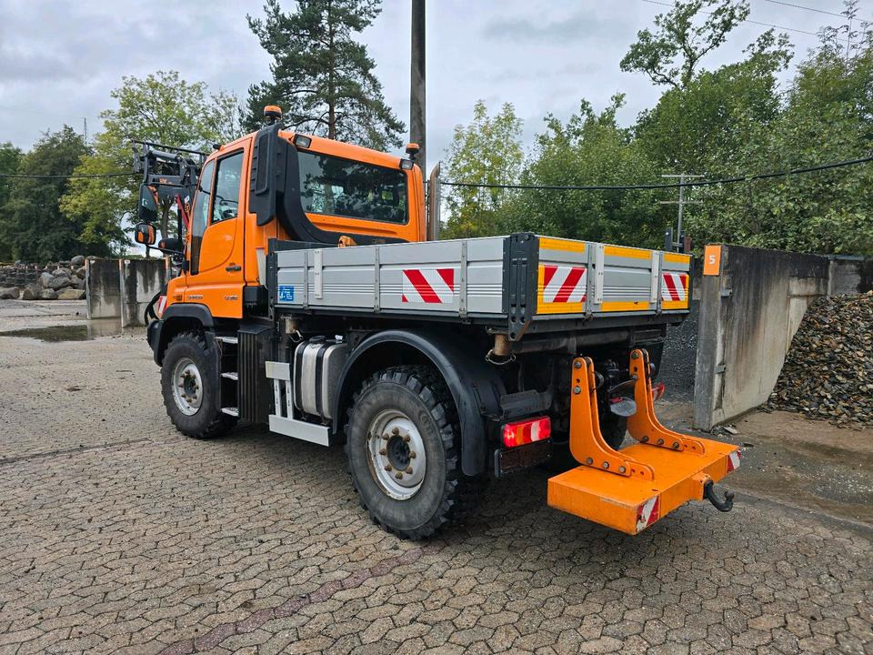 Unimog U318 NKS-F-UGE-42 Frontlader Mercedes-Benz 405/10 405/12 UGE Mercedes-Benz U 318 323 327 423 427 429 430 EasyDrive Variopilot Radlader Hauer rx 500 Frontlader - Gemeentelijke machine/ Speciaal: afbeelding 4 Unimog U318 NKS-F-UGE-42 Frontlader Mercedes-Benz 405/10 405/12 UGE Mercedes-Benz U 318 323 327 423 427 429 430 EasyDrive Variopilot Radlader Hauer rx 500 Frontlader - Gemeentelijke machine/ Speciaal: afbeelding 4