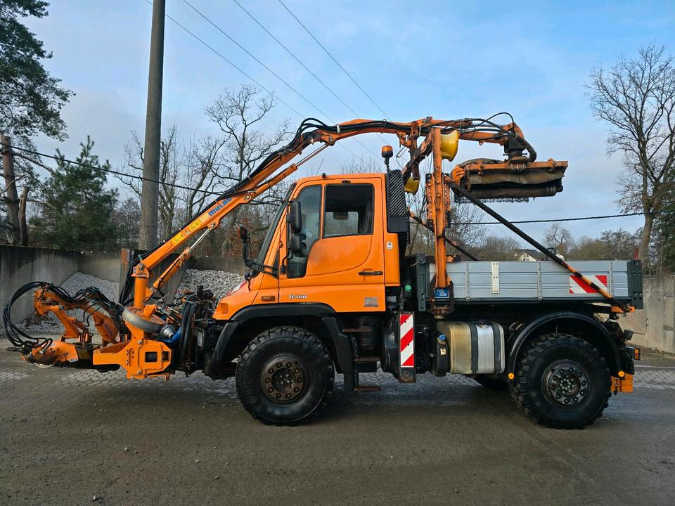 Unimog U400 2013 405/10 405/12 NKS-Z-UGN-43K Bluetec 5 Mercedes-Benz UGE UGN Mulag MKM700 Mähausleger Böschungsmäher Böschungsmulcher Küpper-Weisser IMS Salzstreuer - Gemeentelijke machine/ Speciaal: afbeelding 3 Unimog U400 2013 405/10 405/12 NKS-Z-UGN-43K Bluetec 5 Mercedes-Benz UGE UGN Mulag MKM700 Mähausleger Böschungsmäher Böschungsmulcher Küpper-Weisser IMS Salzstreuer - Gemeentelijke machine/ Speciaal: afbeelding 3
