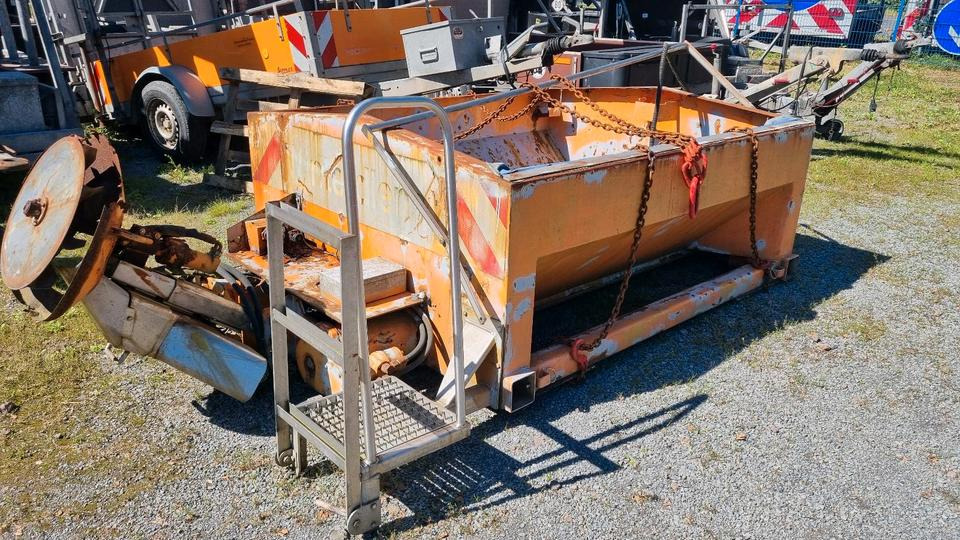Gmeiner Salzstreuer Salzsilo für Unimog Mercedes-Benz Winterdienst - Zout/ Zandstrooier: afbeelding 1 Gmeiner Salzstreuer Salzsilo für Unimog Mercedes-Benz Winterdienst - Zout/ Zandstrooier: afbeelding 1