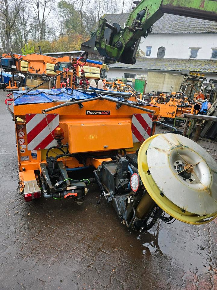 Küpper-Weisser IMSSM F20020HFA Salzstreuer Salzsilo Streuautomat Winterdienst Unimog 405 U300 U 400 500 530 527 423 427 318 218 ThermoMat Schmidt Stratos Mulag Parkrahmen - Zout/ Zandstrooier: afbeelding 4 Küpper-Weisser IMSSM F20020HFA Salzstreuer Salzsilo Streuautomat Winterdienst Unimog 405 U300 U 400 500 530 527 423 427 318 218 ThermoMat Schmidt Stratos Mulag Parkrahmen - Zout/ Zandstrooier: afbeelding 4