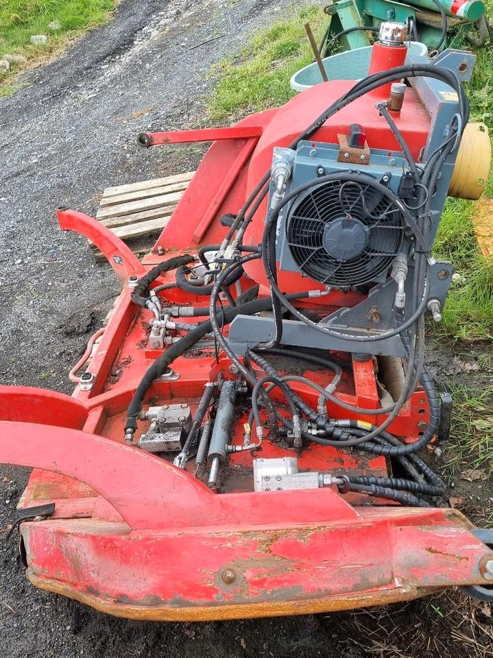 Loipfinger T320KLM Mähwerk Mulchgerät Mulchmäher für Aebi Kubota Iseki Deutz Fendt - Gazonmaaier: afbeelding 2 Loipfinger T320KLM Mähwerk Mulchgerät Mulchmäher für Aebi Kubota Iseki Deutz Fendt - Gazonmaaier: afbeelding 2