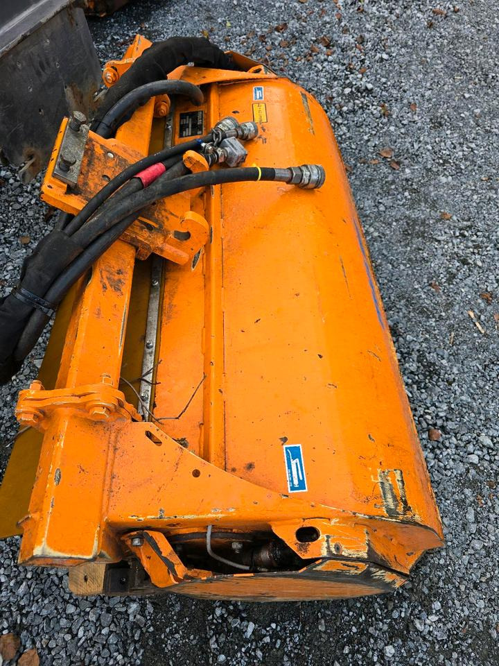 Mulag Mulchkopf MK 1200 bj. 2021  Mähkorb für Mähausleger MKM FME DUA UNA Böschungsmäher Böschungsmulcher Unimog - Klepelmaaier: afbeelding 5 Mulag Mulchkopf MK 1200 bj. 2021  Mähkorb für Mähausleger MKM FME DUA UNA Böschungsmäher Böschungsmulcher Unimog - Klepelmaaier: afbeelding 5