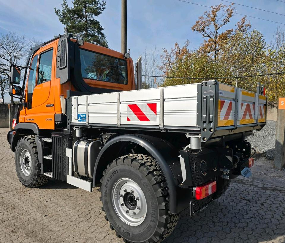 NEUFAHRZEUG Unimog U219 EAS NKS-Z-UGE-43 Mercedes-Benz 405/10 405/12 UGE Mercedes-Benz U 318 323 327 423 427 429 430 EasyDrive - Sneeuwruimer: afbeelding 4 NEUFAHRZEUG Unimog U219 EAS NKS-Z-UGE-43 Mercedes-Benz 405/10 405/12 UGE Mercedes-Benz U 318 323 327 423 427 429 430 EasyDrive - Sneeuwruimer: afbeelding 4