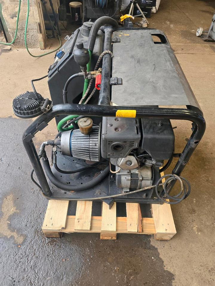 Nilfisk Alto Neptune PE Hochdruckreiniger Heißwasser Dampfstrahler Honda Benzin Motor Kärcher - Hogedrukreiniger: afbeelding 2 Nilfisk Alto Neptune PE Hochdruckreiniger Heißwasser Dampfstrahler Honda Benzin Motor Kärcher - Hogedrukreiniger: afbeelding 2