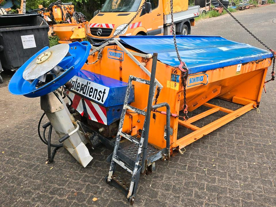 Salzstreuer Stratos F25K-19 für Unimog UGN UGE 424 427 405 U300 U 300 400 500 MERCEDES-BENZ 218 219 318 323 423 427 327 430 429 430 435 Salzsilo Streuautomat Winterdienst - Zout/ Zandstrooier: afbeelding 5 Salzstreuer Stratos F25K-19 für Unimog UGN UGE 424 427 405 U300 U 300 400 500 MERCEDES-BENZ 218 219 318 323 423 427 327 430 429 430 435 Salzsilo Streuautomat Winterdienst - Zout/ Zandstrooier: afbeelding 5