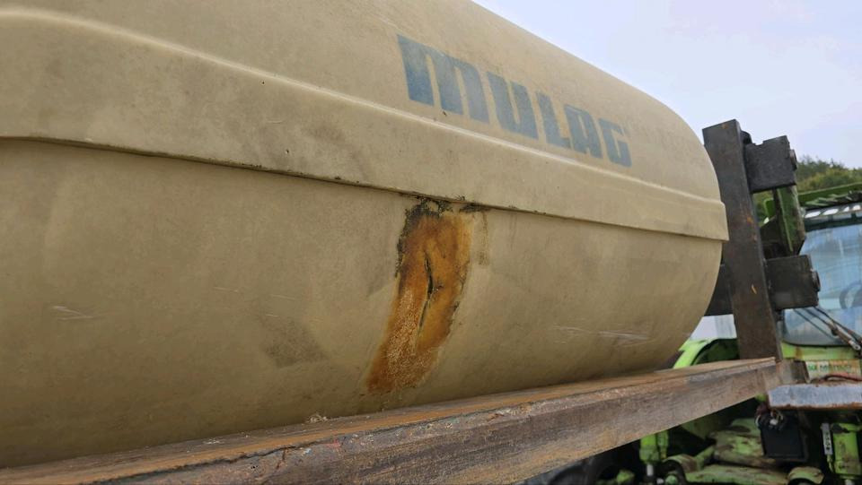 Schmidt Mulag 1m3 Wassertank Wasserfass Speidel für Unimog UGE UGN 405 U300 400 500 427 430 LKW Boschung wassertank Laugentank Bewässerung 5000liter - Tankcontainer: afbeelding 4 Schmidt Mulag 1m3 Wassertank Wasserfass Speidel für Unimog UGE UGN 405 U300 400 500 427 430 LKW Boschung wassertank Laugentank Bewässerung 5000liter - Tankcontainer: afbeelding 4