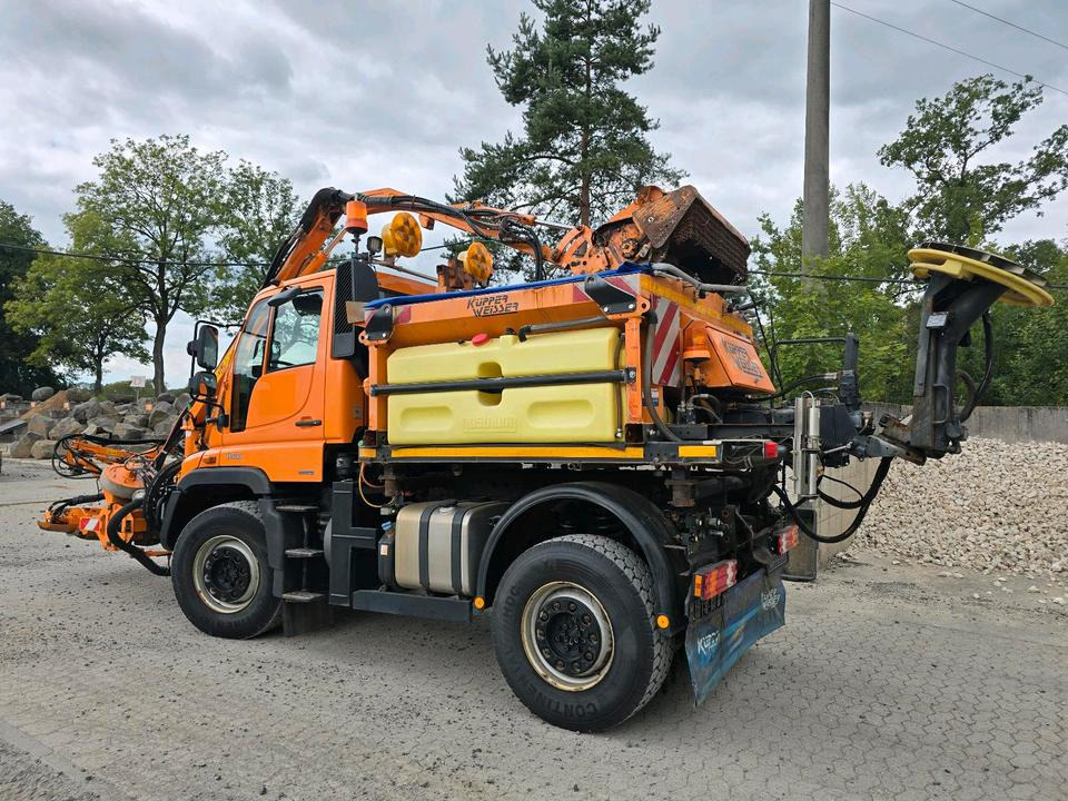 Unimog U400 2013 405/10 405/12 NKS-Z-UGN-43K Bluetec 5 Mercedes-Benz UGE UGN Mulag MKM700 Mähausleger Böschungsmäher Böschungsmulcher Küpper-Weisser IMS Salzstreuer - Sneeuwruimer: afbeelding 3 Unimog U400 2013 405/10 405/12 NKS-Z-UGN-43K Bluetec 5 Mercedes-Benz UGE UGN Mulag MKM700 Mähausleger Böschungsmäher Böschungsmulcher Küpper-Weisser IMS Salzstreuer - Sneeuwruimer: afbeelding 3