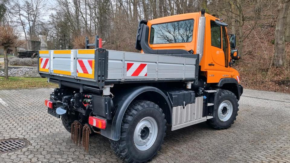 Zu vermieten Unimog 405 U318 423 429 430 Mercedes Benz 318 527 Vermietung - Sneeuwruimer: afbeelding 4 Zu vermieten Unimog 405 U318 423 429 430 Mercedes Benz 318 527 Vermietung - Sneeuwruimer: afbeelding 4