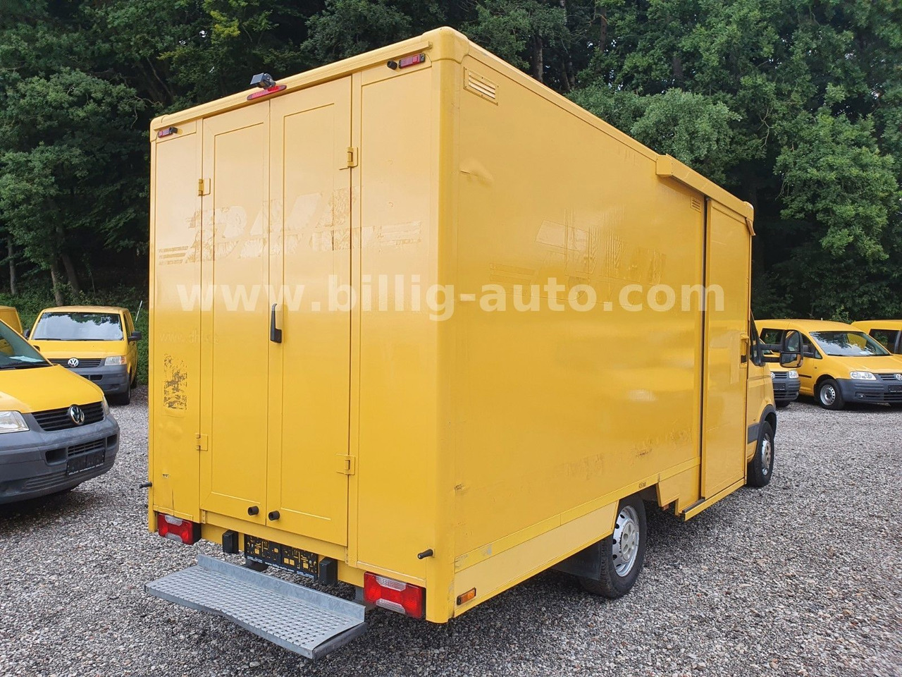 Iveco Daily 1.Hand*EU4* Regale Integralkoffer DHL POST - Gesloten bestelwagen: afbeelding 3 Iveco Daily 1.Hand*EU4* Regale Integralkoffer DHL POST - Gesloten bestelwagen: afbeelding 3