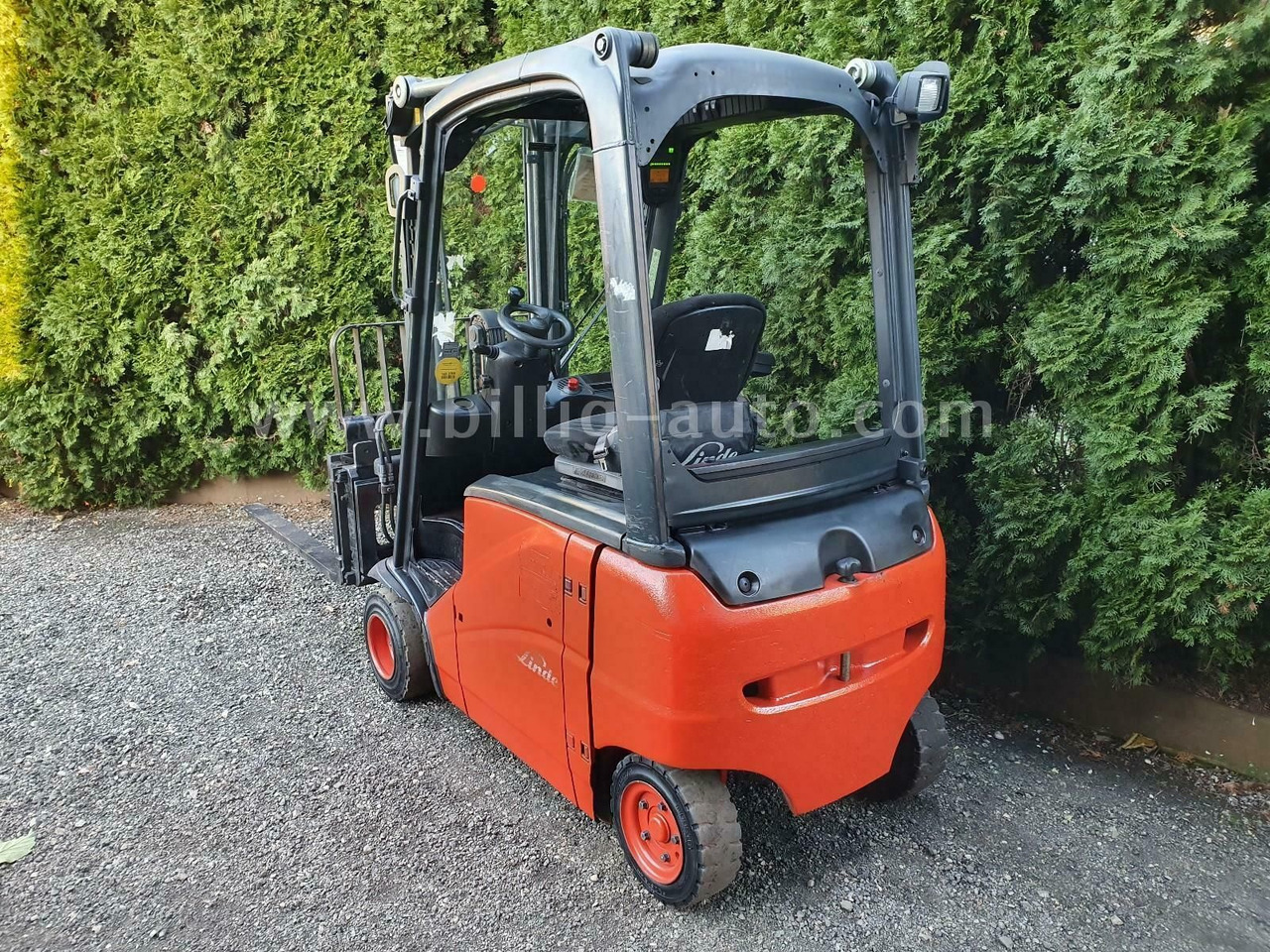 Linde E18 PH 4-Rad Seitenschieber*Zinkenverstellung* - Elektrische heftruck: afbeelding 4 Linde E18 PH 4-Rad Seitenschieber*Zinkenverstellung* - Elektrische heftruck: afbeelding 4
