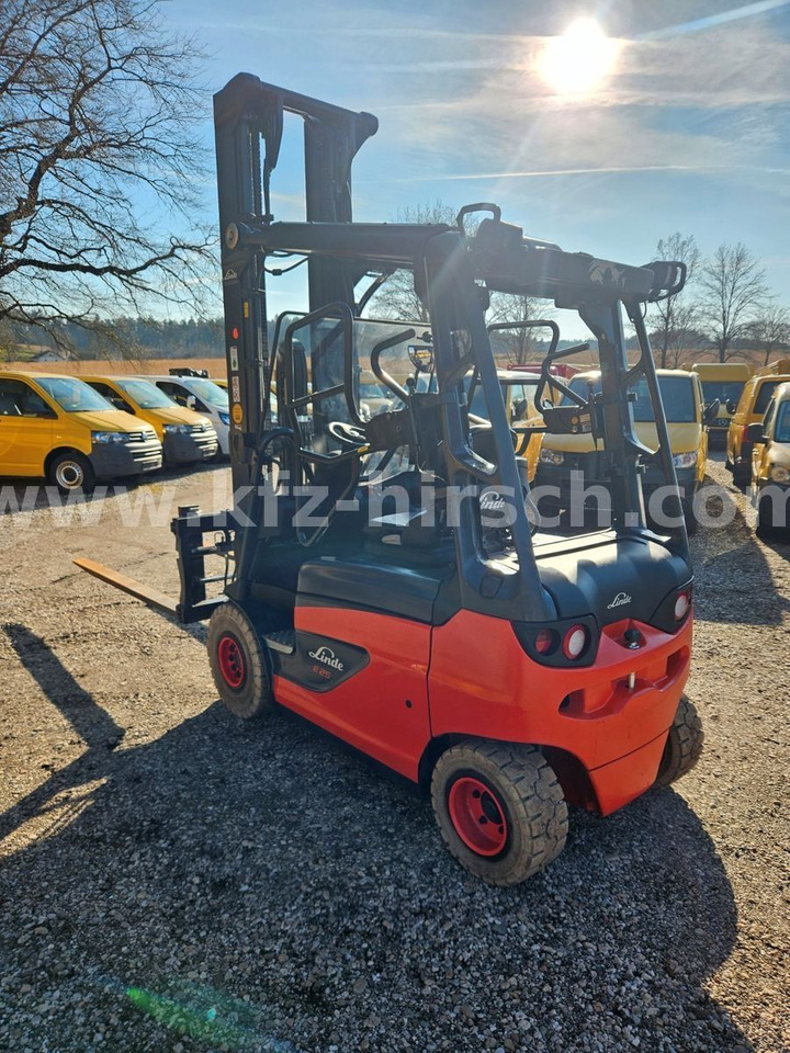 Linde E25 R Roadster , 6.880mm Hubhöhe, StVZO hydr. Zi - Elektrische heftruck: afbeelding 4 Linde E25 R Roadster , 6.880mm Hubhöhe, StVZO hydr. Zi - Elektrische heftruck: afbeelding 4
