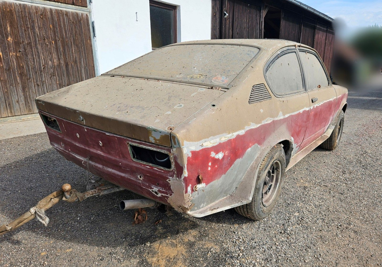 Opel Kadett C Rallye 2.0E Coupe Nr.13 Scheunenfund - Personenwagen: afbeelding 2 Opel Kadett C Rallye 2.0E Coupe Nr.13 Scheunenfund - Personenwagen: afbeelding 2