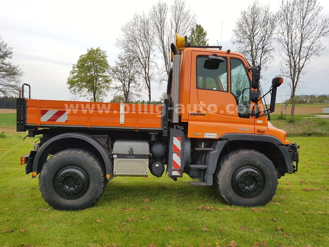Unimog U400 405/12*HYDROSTAT*VARIOPILOT*Euro4*Kipper - Kipper vrachtwagen: afbeelding 5 Unimog U400 405/12*HYDROSTAT*VARIOPILOT*Euro4*Kipper - Kipper vrachtwagen: afbeelding 5