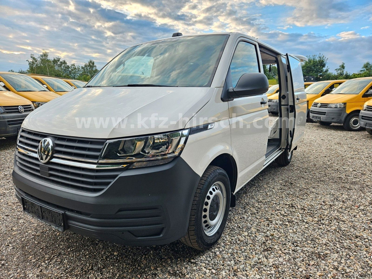 Volkswagen T6.1 Transporter T6 2xSchiebetüre!org.3.557KM| - Kleine bestelwagen: afbeelding 1 Volkswagen T6.1 Transporter T6 2xSchiebetüre!org.3.557KM| - Kleine bestelwagen: afbeelding 1