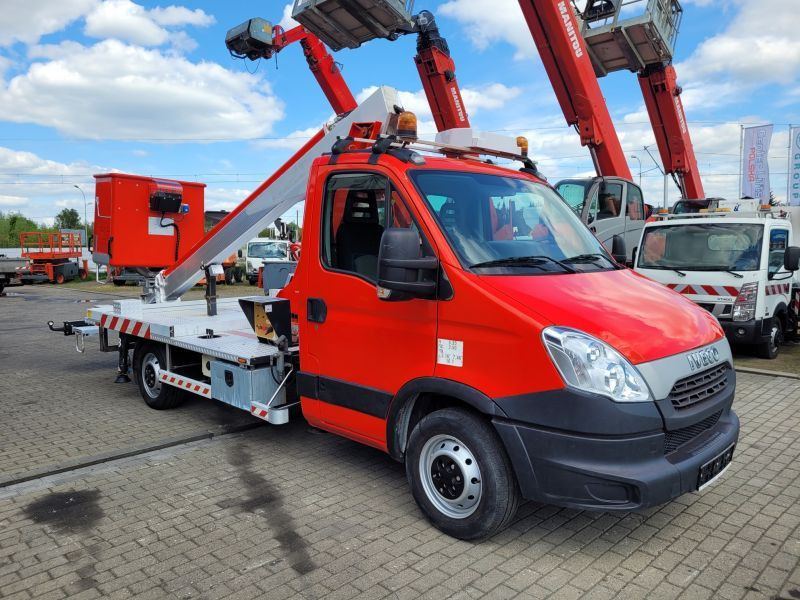 Iveco Daily 35S11 podnośnik koszowy 16 m Multitel 160 ALU DS - Vrachtwagen hoogwerker: afbeelding 2 Iveco Daily 35S11 podnośnik koszowy 16 m Multitel 160 ALU DS - Vrachtwagen hoogwerker: afbeelding 2