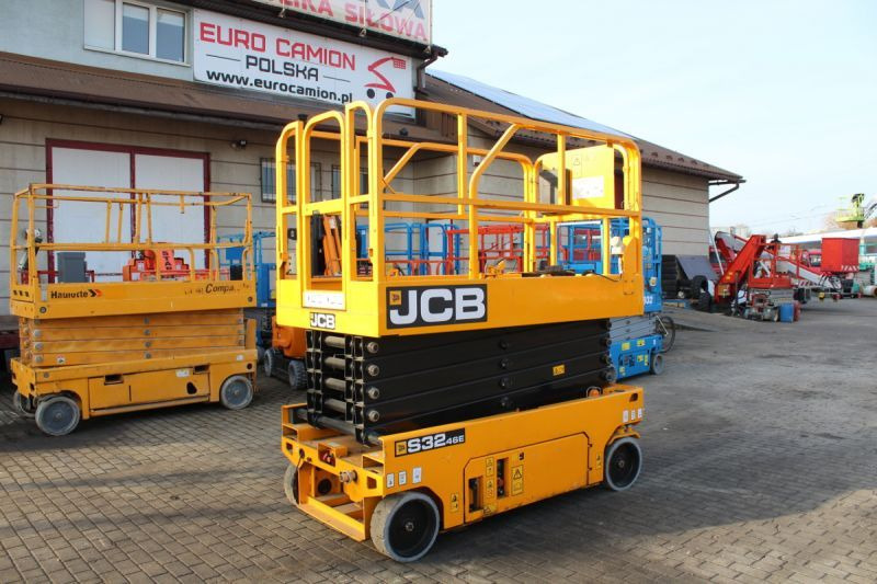 JCB podnośnik nożycowy elektryczny 12 m JCB S3246E electric scissor lift - Schaarlift: afbeelding 1 JCB podnośnik nożycowy elektryczny 12 m JCB S3246E electric scissor lift - Schaarlift: afbeelding 1