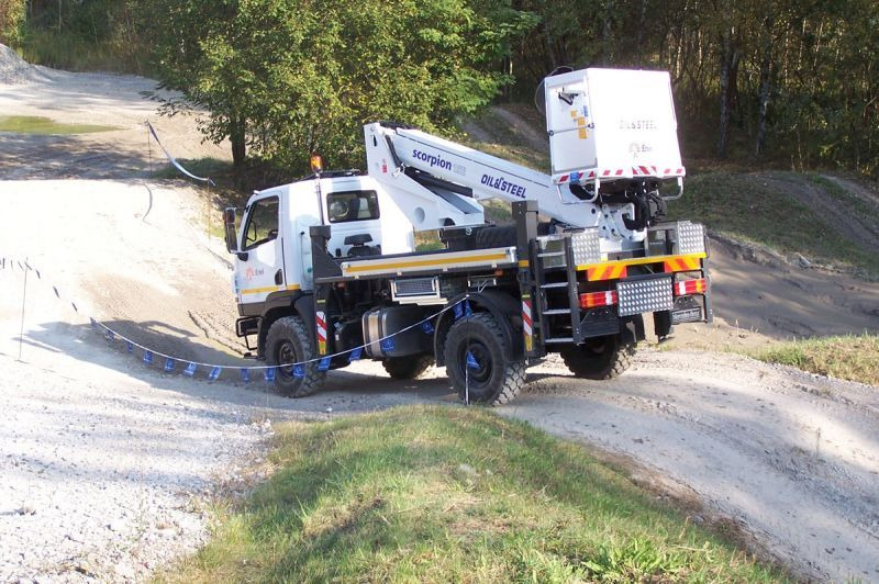 Oil&Steel Scorpion 15E 16m zamontowany na Mercedes-Benz Unimog U20 4x4 - Vrachtwagen hoogwerker: afbeelding 4 Oil&Steel Scorpion 15E 16m zamontowany na Mercedes-Benz Unimog U20 4x4 - Vrachtwagen hoogwerker: afbeelding 4