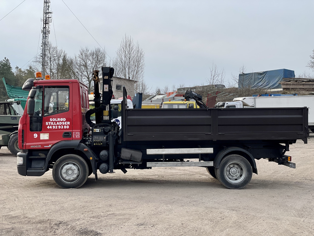 IVECO EUROCARGO - Kraanwagen: afbeelding 3 IVECO EUROCARGO - Kraanwagen: afbeelding 3