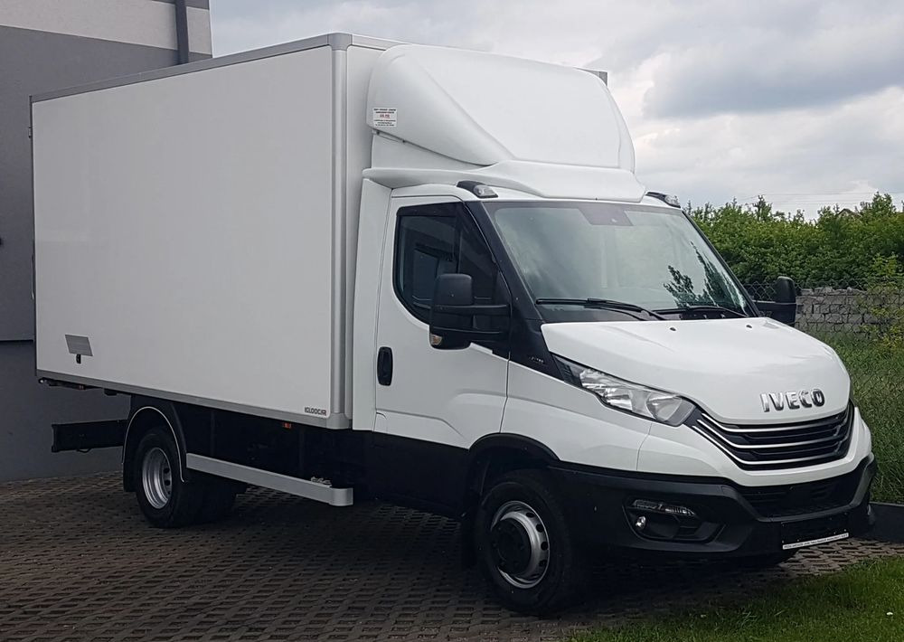 Iveco 72-180 DAILY 8EP KONTENER IZOTERMA 4,16x2,10x2,09 DMC 7200 KG KLIMATRONIK TEMPOMAT KRAJOWY - Bakwagen: afbeelding 1 Iveco 72-180 DAILY 8EP KONTENER IZOTERMA 4,16x2,10x2,09 DMC 7200 KG KLIMATRONIK TEMPOMAT KRAJOWY - Bakwagen: afbeelding 1