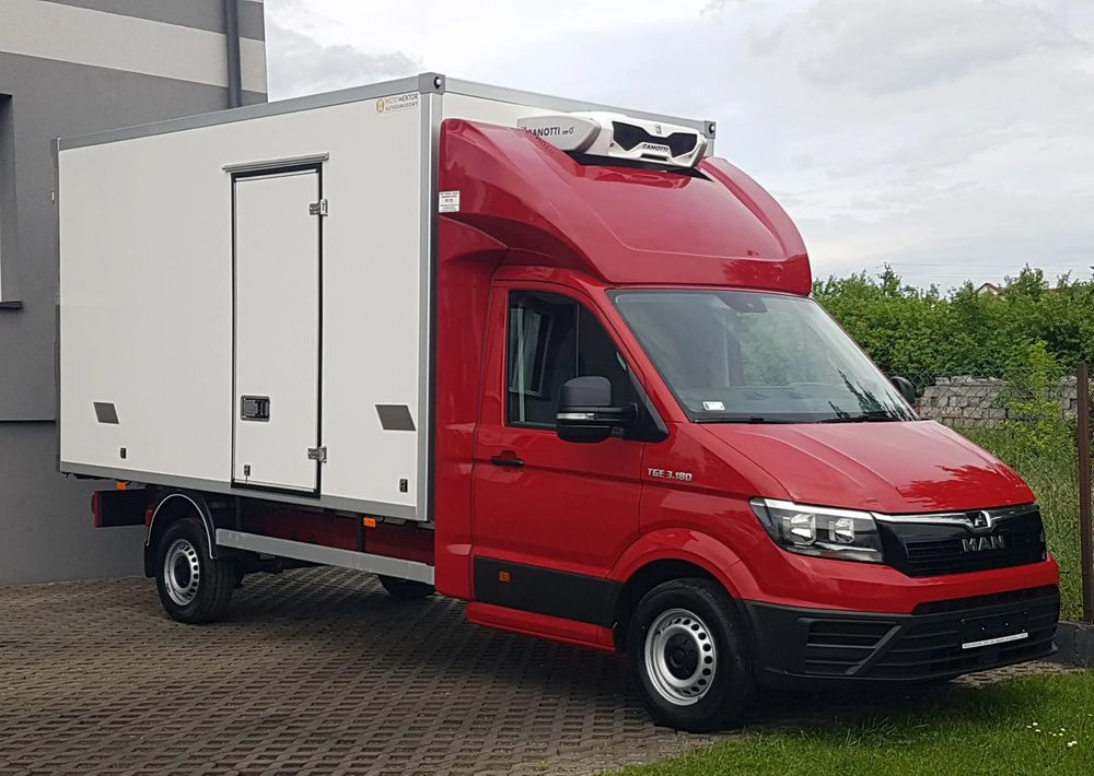 MAN TGE 3.180 8 EP CHŁODNIA AGREGAT 4,20x2,10x2,20 IZOTERMA FUNKCJA GRZANIA KLIMA DMC 3500 KG - Koelwagen: afbeelding 1 MAN TGE 3.180 8 EP CHŁODNIA AGREGAT 4,20x2,10x2,20 IZOTERMA FUNKCJA GRZANIA KLIMA DMC 3500 KG - Koelwagen: afbeelding 1