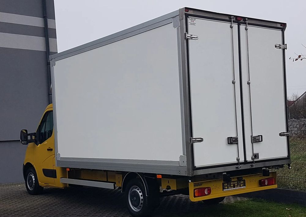 Renault MASTER KONTENER 8EP 4,21x2,23x2,22 KLIMA MANUAL KRAJOWY 6-BIEGÓW - Bestelwagen gesloten laadbak: afbeelding 3 Renault MASTER KONTENER 8EP 4,21x2,23x2,22 KLIMA MANUAL KRAJOWY 6-BIEGÓW - Bestelwagen gesloten laadbak: afbeelding 3