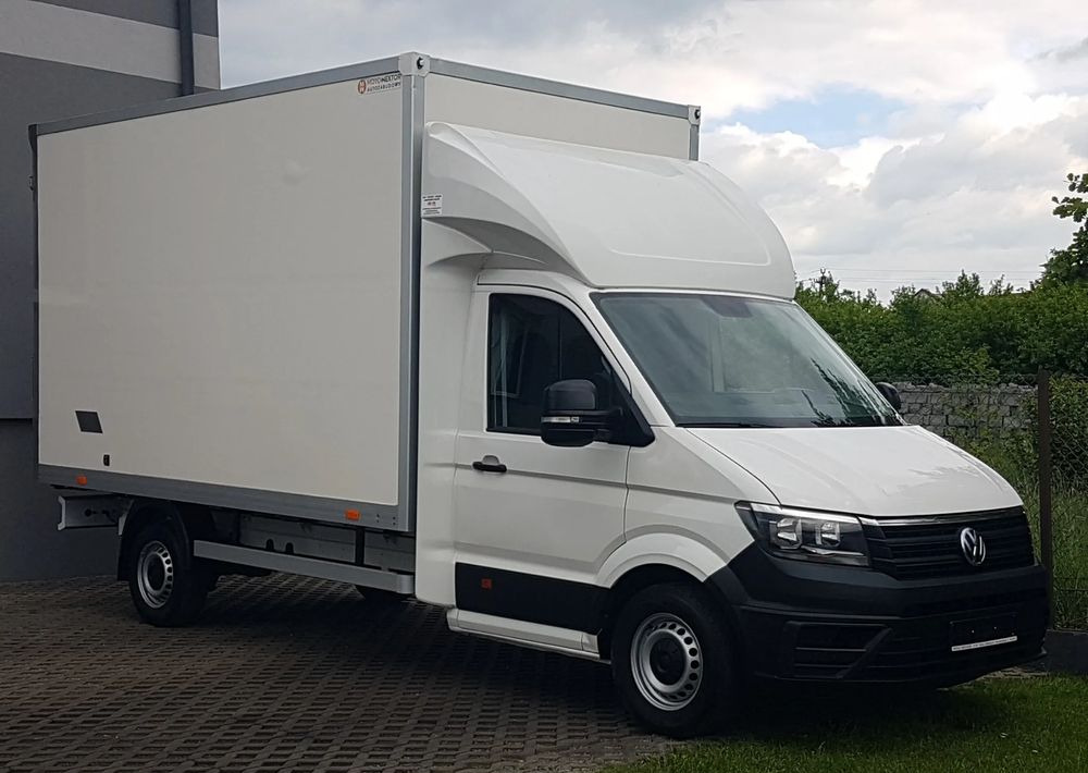 Volkswagen CRAFTER 8 EP KONTENER 4,09x2,15x2,32 KLIMA 2,0 TDI KRAJOWY - Bestelwagen gesloten laadbak: afbeelding 1 Volkswagen CRAFTER 8 EP KONTENER 4,09x2,15x2,32 KLIMA 2,0 TDI KRAJOWY - Bestelwagen gesloten laadbak: afbeelding 1