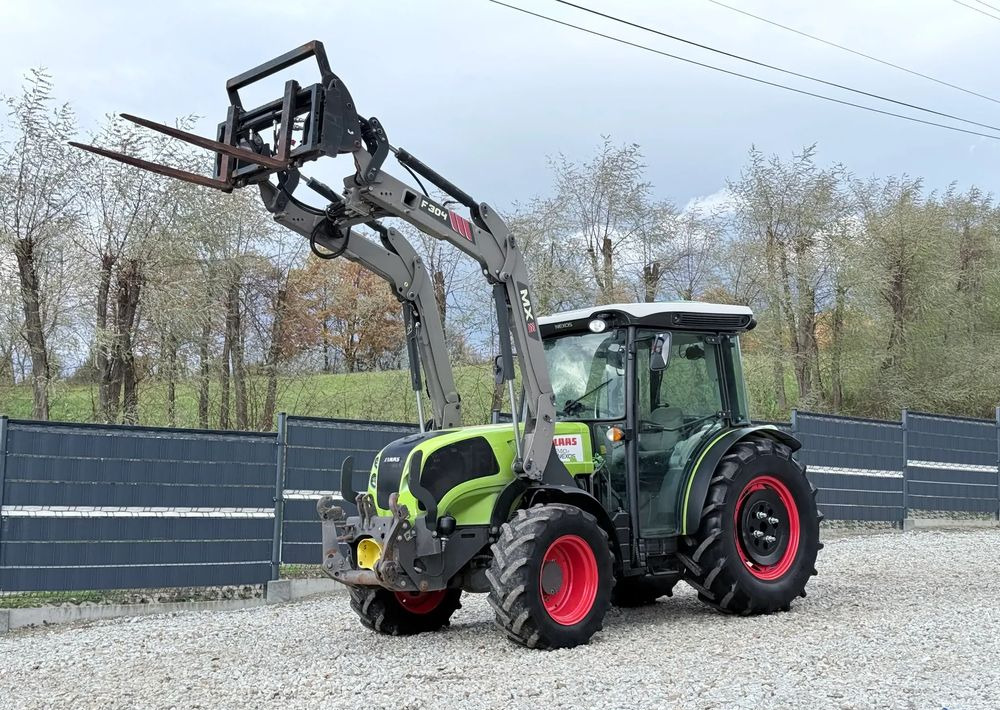 Claas * Ciągnik Traktor CLAAS 240 F NEXOS * 4x4 * Sadowniczy * Tur MX F304 * TUZ * Wałek WOM - Tractor: afbeelding 2 Claas * Ciągnik Traktor CLAAS 240 F NEXOS * 4x4 * Sadowniczy * Tur MX F304 * TUZ * Wałek WOM - Tractor: afbeelding 2