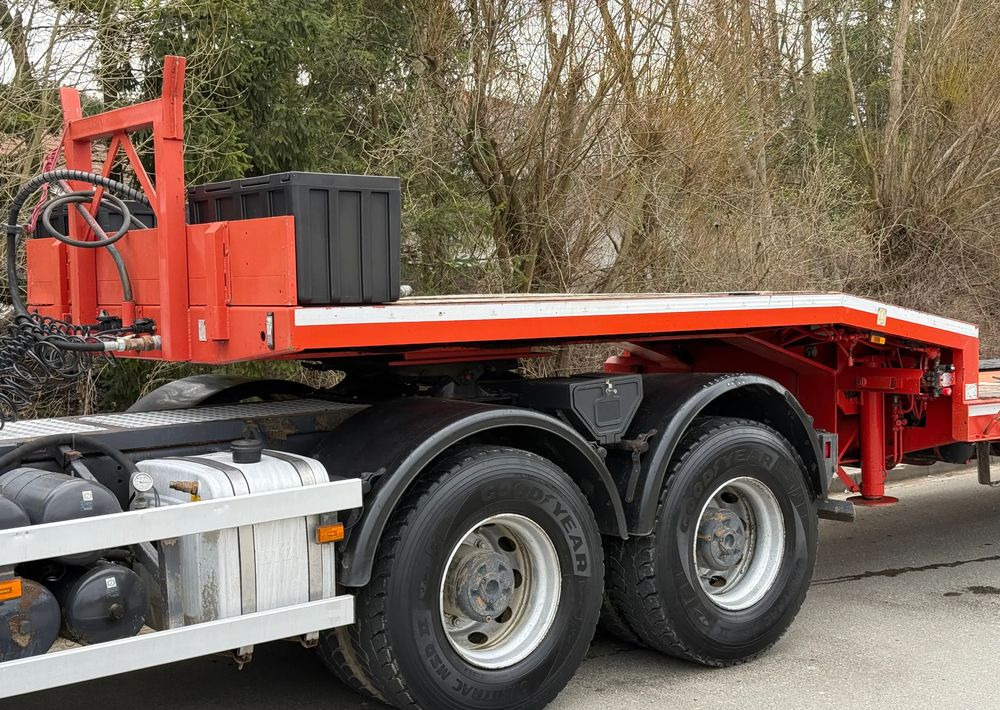 Goldhofer Naczepa Niskopodłogowa Goldhofer * 4 Osie * Bardzo Dobry Stan *Niskopodwozie - Dieplader oplegger: afbeelding 3 Goldhofer Naczepa Niskopodłogowa Goldhofer * 4 Osie * Bardzo Dobry Stan *Niskopodwozie - Dieplader oplegger: afbeelding 3