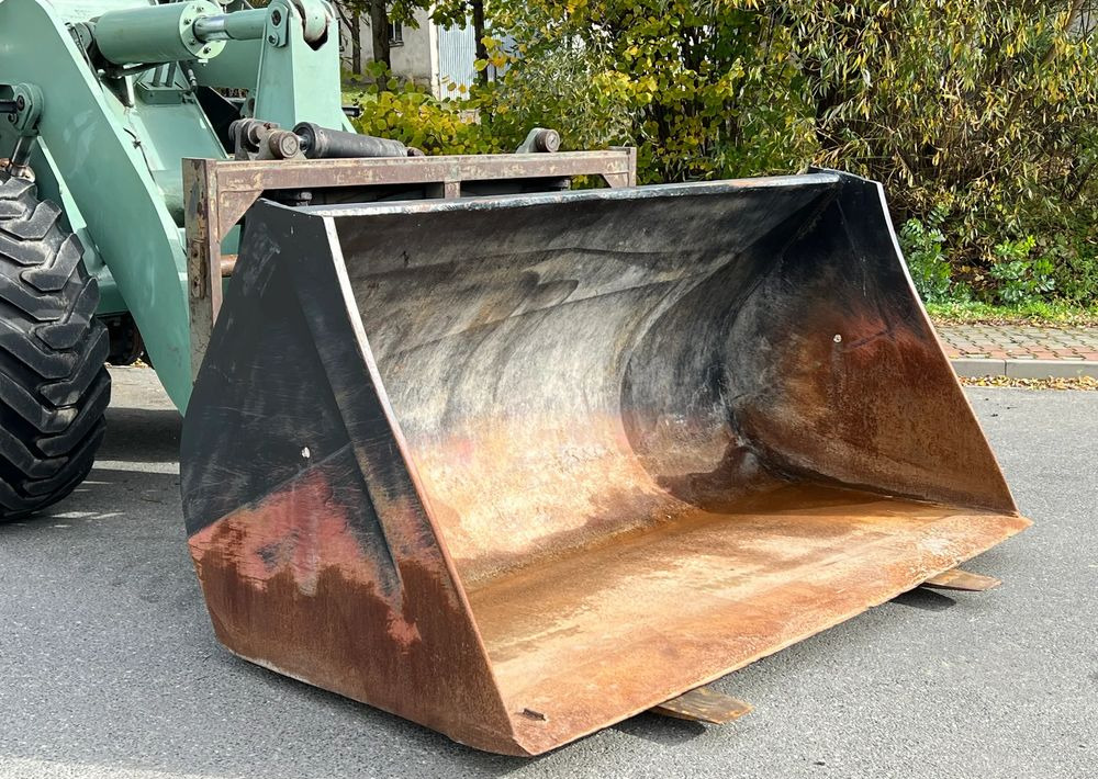 Komatsu Ładowarka KOMATSU 540 EX-army  Widły Łyżka Bardzo Dobry Stan ( CAT JCB Liebherr ) - Wiellader: afbeelding 4 Komatsu Ładowarka KOMATSU 540 EX-army  Widły Łyżka Bardzo Dobry Stan ( CAT JCB Liebherr ) - Wiellader: afbeelding 4