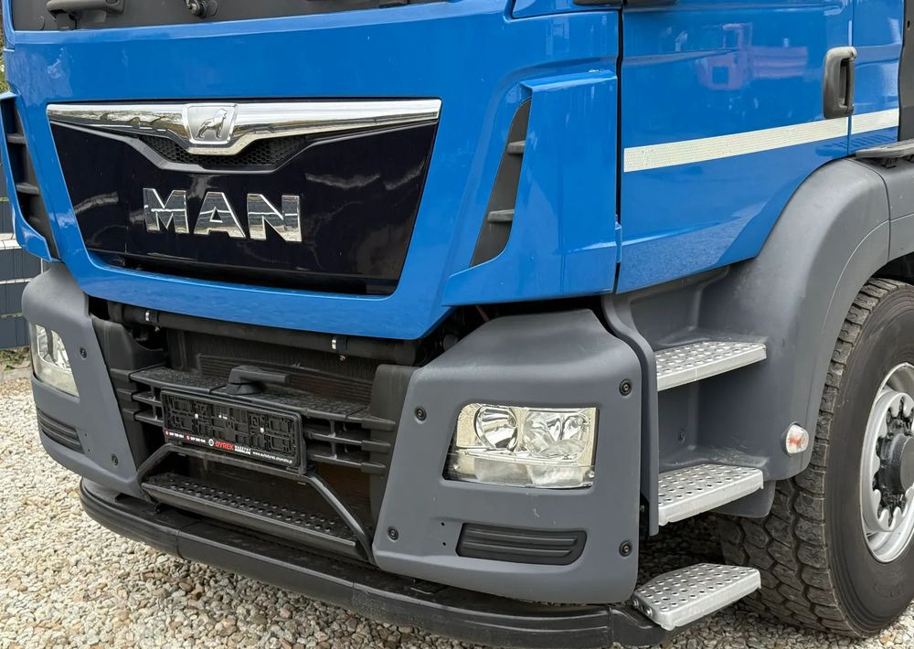 MAN * MAN 18.440 TGS * 4x4 * HDS Fassi F215 * Sprowadzony * 95 000 KM ! * Stan Jak Nowy - Vrachtwagen met open laadbak, Kraanwagen: afbeelding 3 MAN * MAN 18.440 TGS * 4x4 * HDS Fassi F215 * Sprowadzony * 95 000 KM ! * Stan Jak Nowy - Vrachtwagen met open laadbak, Kraanwagen: afbeelding 3