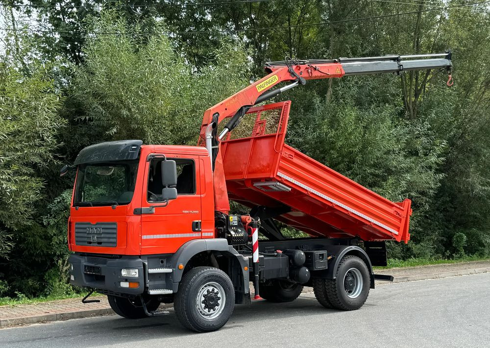 MAN TGM 18-280 MAN 4x4 HDS PALFINGER 105 KIPER WYWROTKA MEILLER BARDZO DOBRY STAN - Kipper vrachtwagen: afbeelding 1 MAN TGM 18-280 MAN 4x4 HDS PALFINGER 105 KIPER WYWROTKA MEILLER BARDZO DOBRY STAN - Kipper vrachtwagen: afbeelding 1